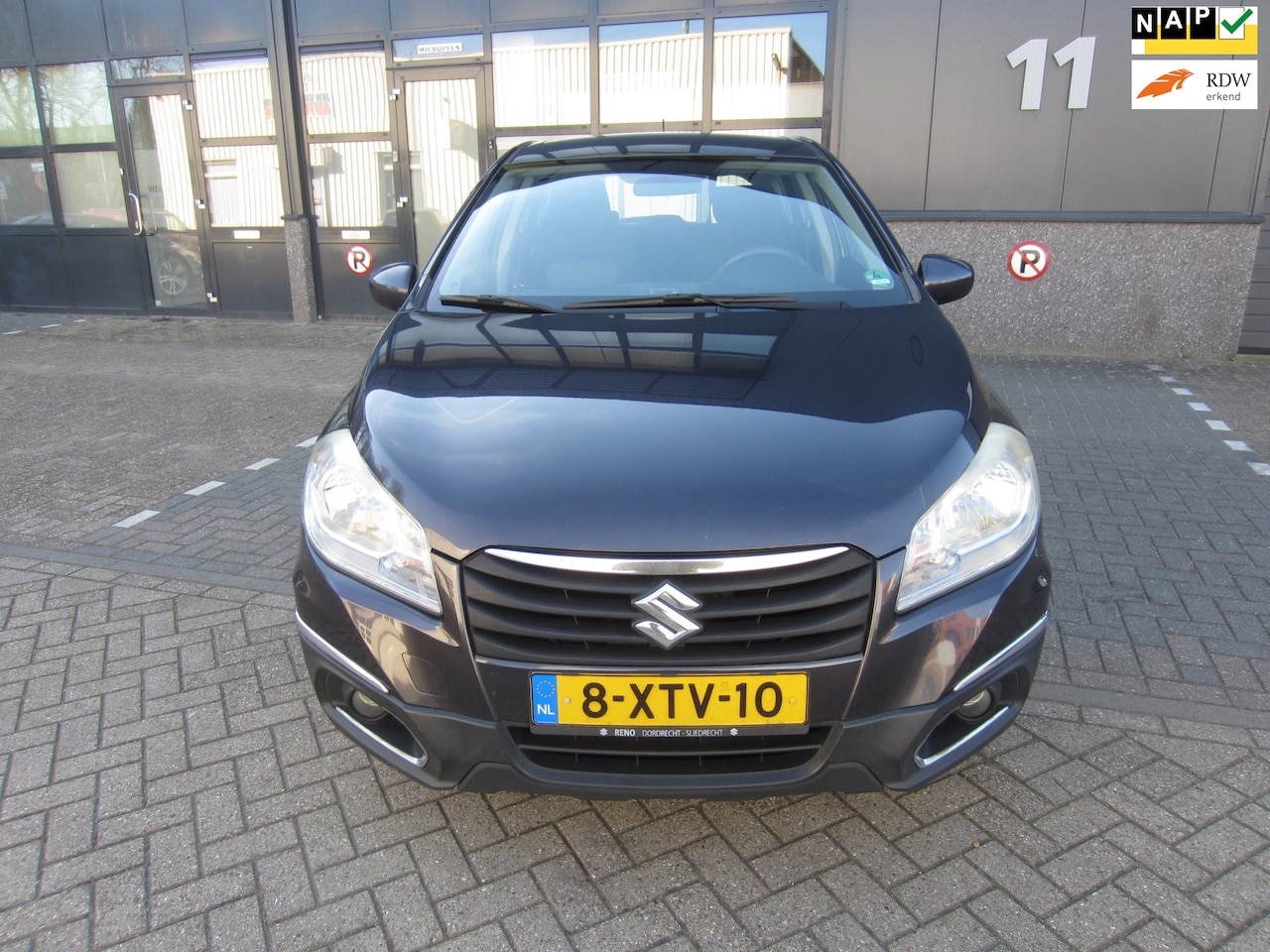 Suzuki SX4 S-Cross - 1.6 Comfort 2014 Airco Navi NAP! APK! - AutoWereld.nl