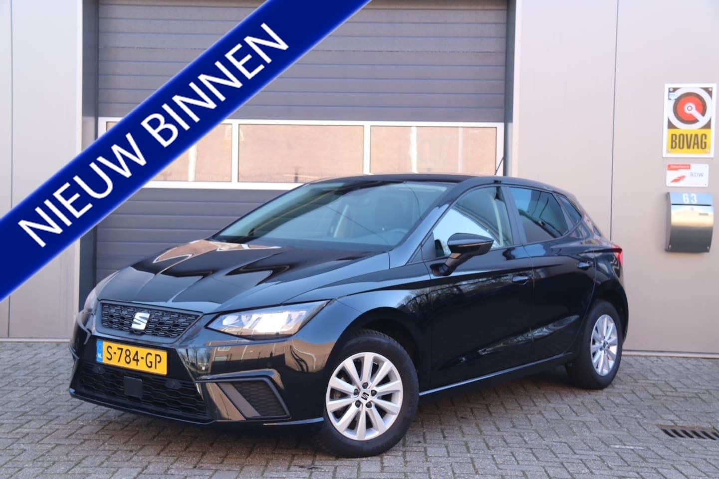 SEAT Ibiza - 1.0 EcoTSI Style Business Connect 1.0 EcoTSI Style Business Connect, Stoelverwarming, Cruise, Parkeerhulp - AutoWereld.nl