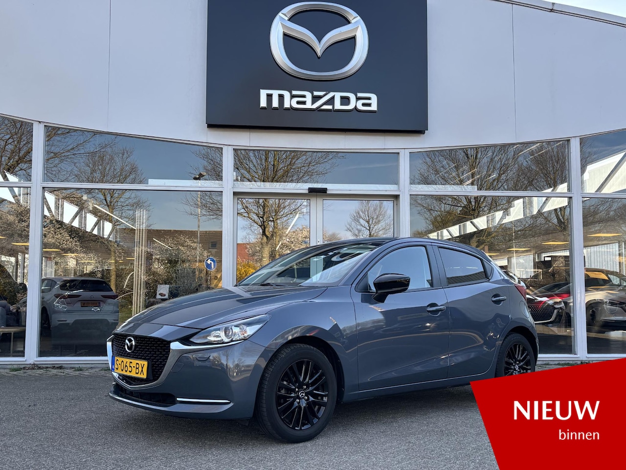Mazda 2 - 1.5 Skyactiv-G Sportive NL-Auto, 1e Eig., Apple Carplay / Android Auto, A-Rij-Camera, Crui - AutoWereld.nl