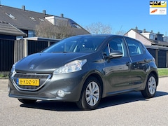 Peugeot 208 - 1.2 VTi Envy Navigatie*Cruise*Trekhaak*Dealer onderhouden*NAP*Clima*Parkeersensoren