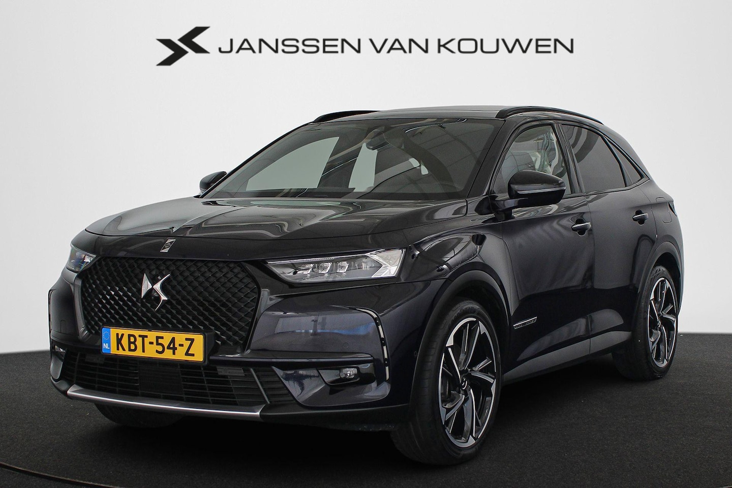 DS 7 Crossback - E-Tense 4x4 Louvre 300 PK Panoramadak Massage Night Vision - AutoWereld.nl