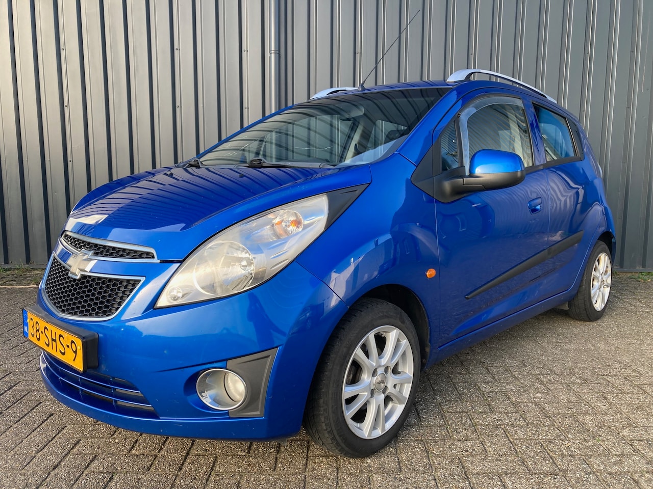 Chevrolet Spark - 1.0 16V LS Bi-Fuel Opknapper of voor onderdelen. Vaste prijs. - AutoWereld.nl