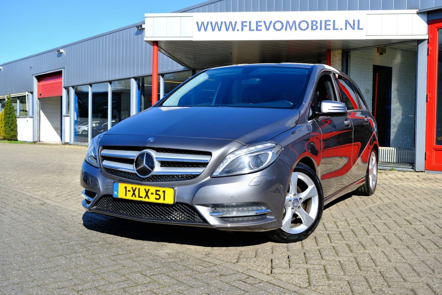 Mercedes-Benz B-klasse - 180 CDI Ambition Xenon|Half Leder|LMV|Navi - AutoWereld.nl