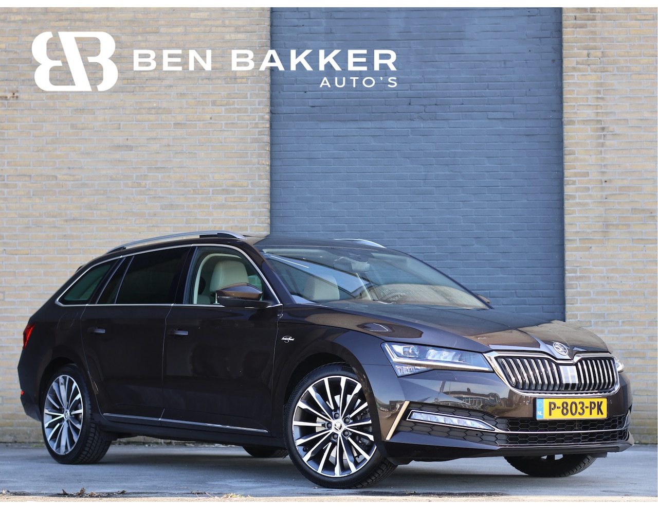 Skoda Superb Combi - 2.0 TSI DSG 4x4 Laurin & Klement Pano | Ventilatie | Massage | Matrix | ACC | Full Options - AutoWereld.nl