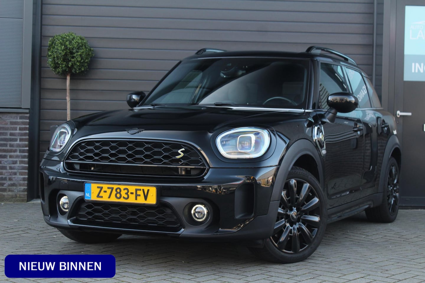 MINI Countryman - Mini 1.5 Cooper S E ALL4 John Cooper Works | Keyless | Navi | Camera | Climate | Zwarte He - AutoWereld.nl