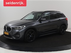BMW X1 - xDrive25e Executive | Leder | Adaptive cruise | Navigatie | 18'' | Full LED | Parkeerhulp