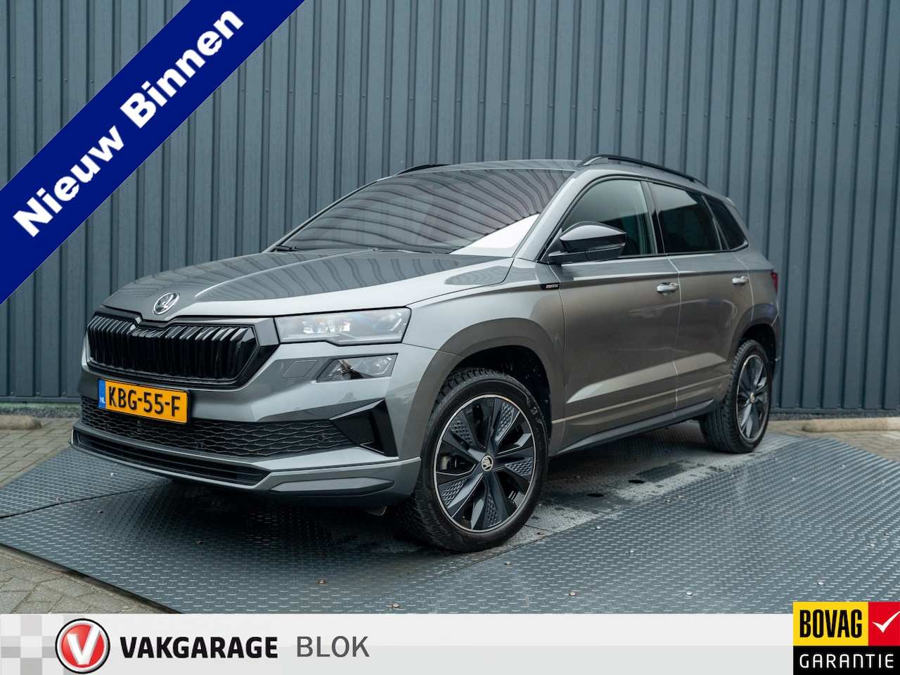 Skoda Karoq - 1.5 TSI ACT Sportline Business | Elk. A-klep | Camera | Lane Assist | Stoel & Stuur verw. - AutoWereld.nl