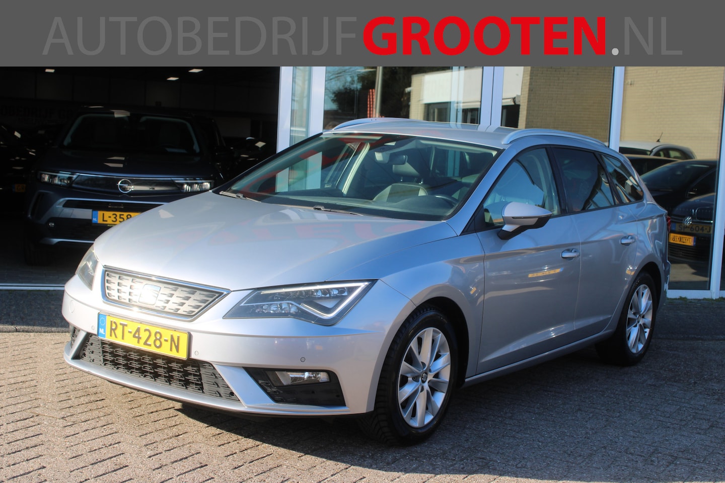 SEAT Leon ST - 1.0 EcoTSI Style Business Intense 1.0 EcoTSI Style Business Intense - AutoWereld.nl