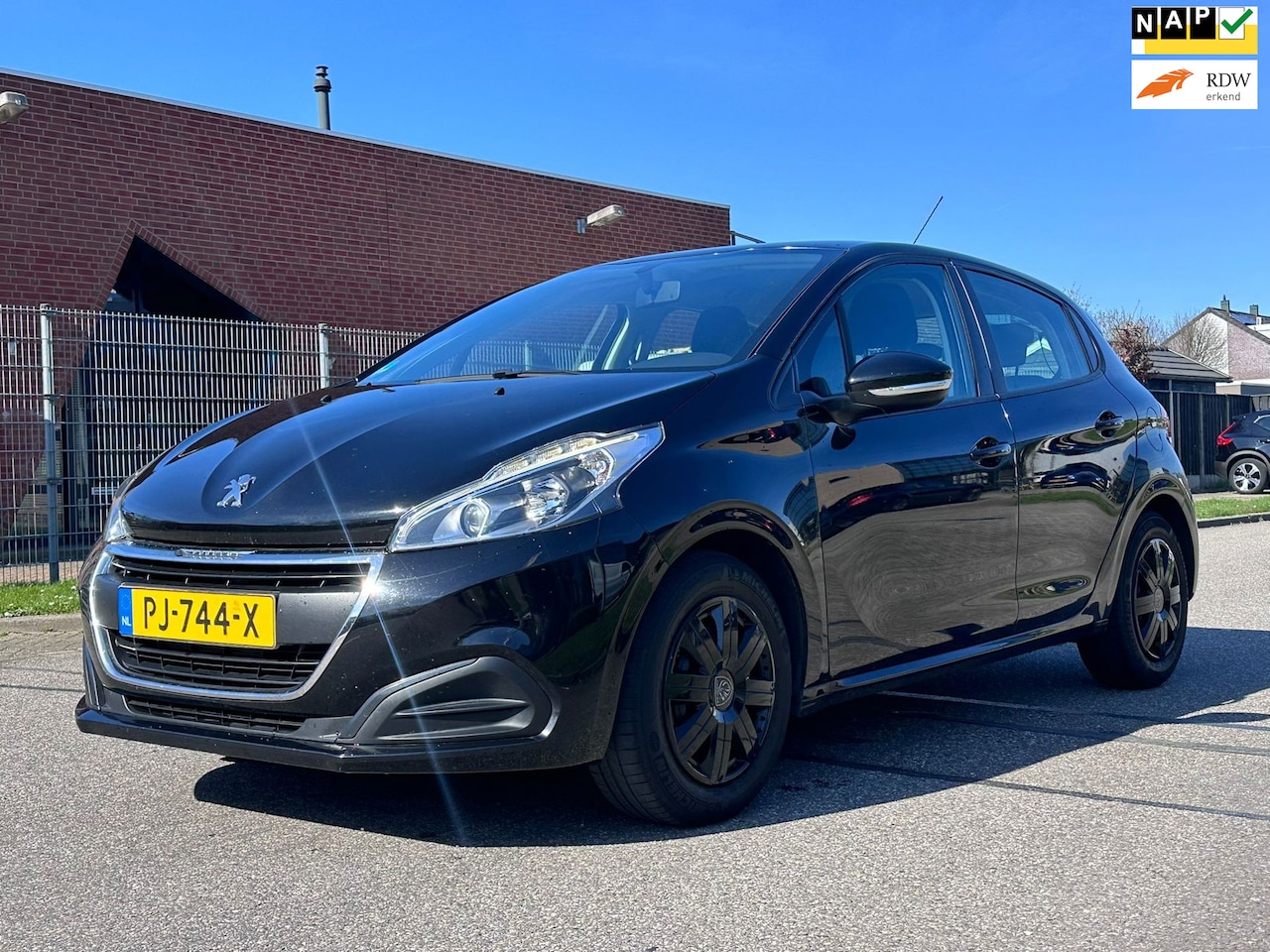 Peugeot 208 - 1.2 PureTech Active Navigatie*Cruise*Airco*NAP*Dealer onderhouden*2e eigenaar* - AutoWereld.nl
