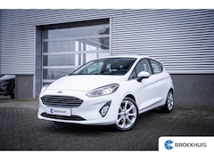 Ford Fiesta - 1.0 EcoBoost Titanium | Achteruitrijcamera | Lichtmetalen velgen 17" | Verwarmde voorruit