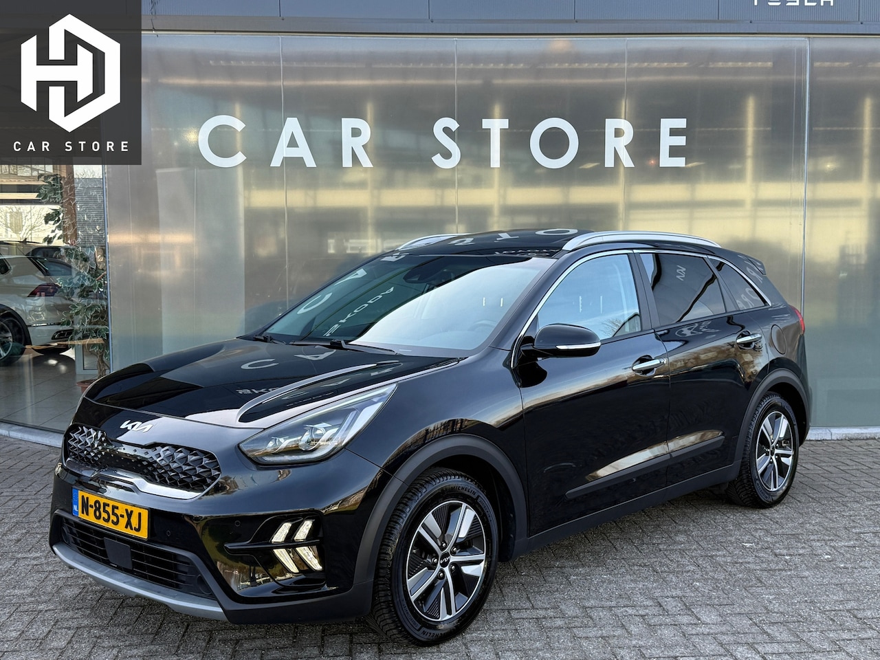 Kia Niro - 1.6 GDi Hybrid ExecutiveLine Schuifdak|Stoelventilatie|Keyless|Trekhaak - AutoWereld.nl