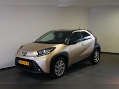 Toyota Aygo X - 1.0 VVT-I S-CVT ENVY, Automaat, Airco, Stoelverw, Camera,