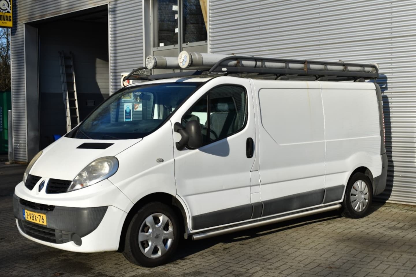 Renault Trafic - 2.0 DCI T29 L2H1 LEES TEKST! - AutoWereld.nl
