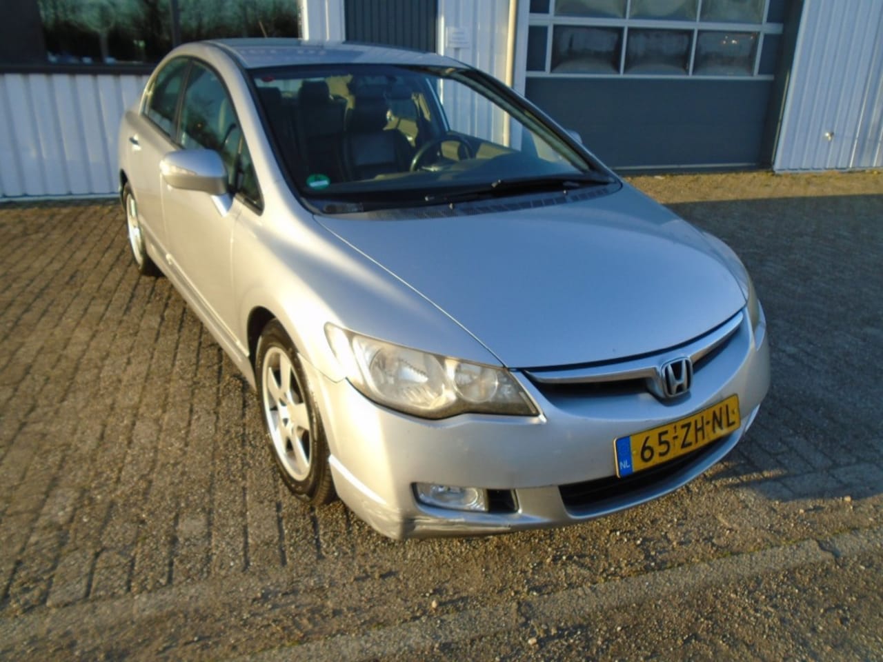 Honda Civic - 1.3 Hybrid 1.3 HYBRID - AutoWereld.nl