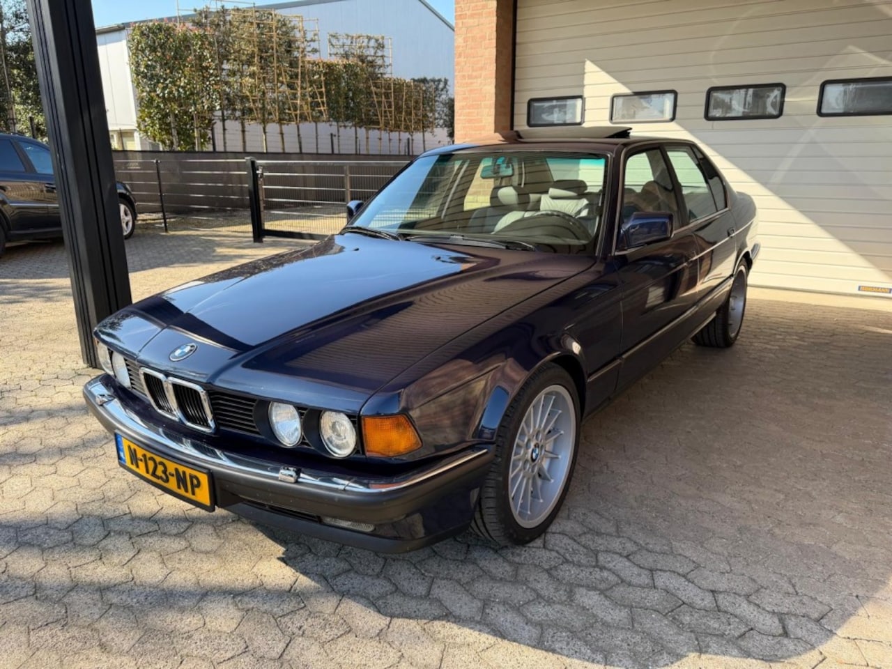 BMW 7-serie - 735i E32 1987 Automaat  airco leder schuifdak - AutoWereld.nl