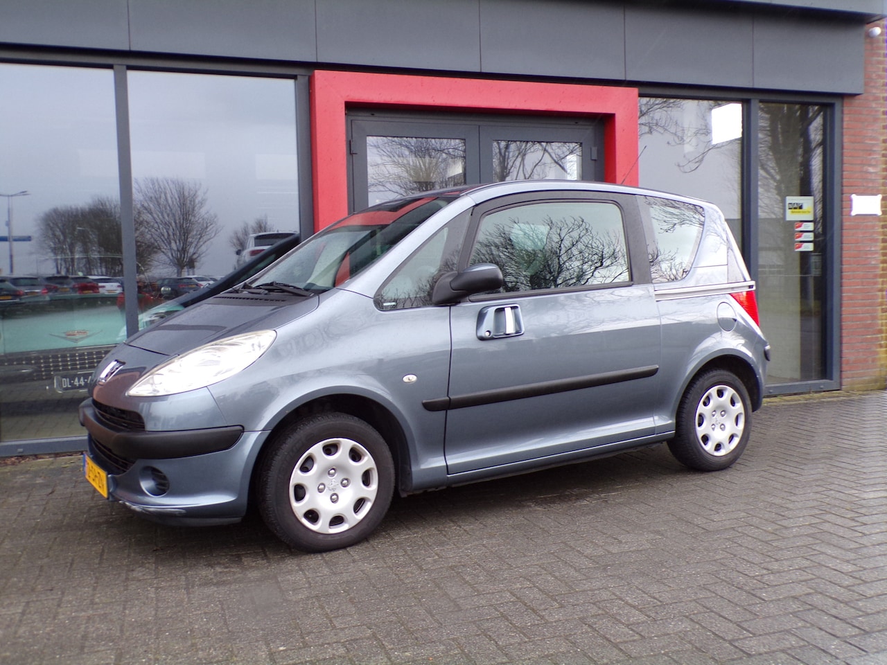 Peugeot 1007 - 1.4 Urban 1.4 Urban - AutoWereld.nl