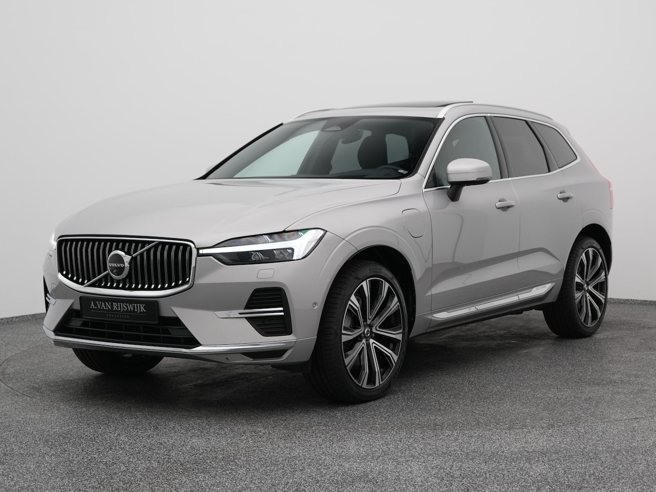 Volvo XC60 - 2.0 T6 Plug-in hybrid AWD Ultra Dark Long Range | PANO | 360° | ADAPTIVE | H&K | MEMORY | - AutoWereld.nl