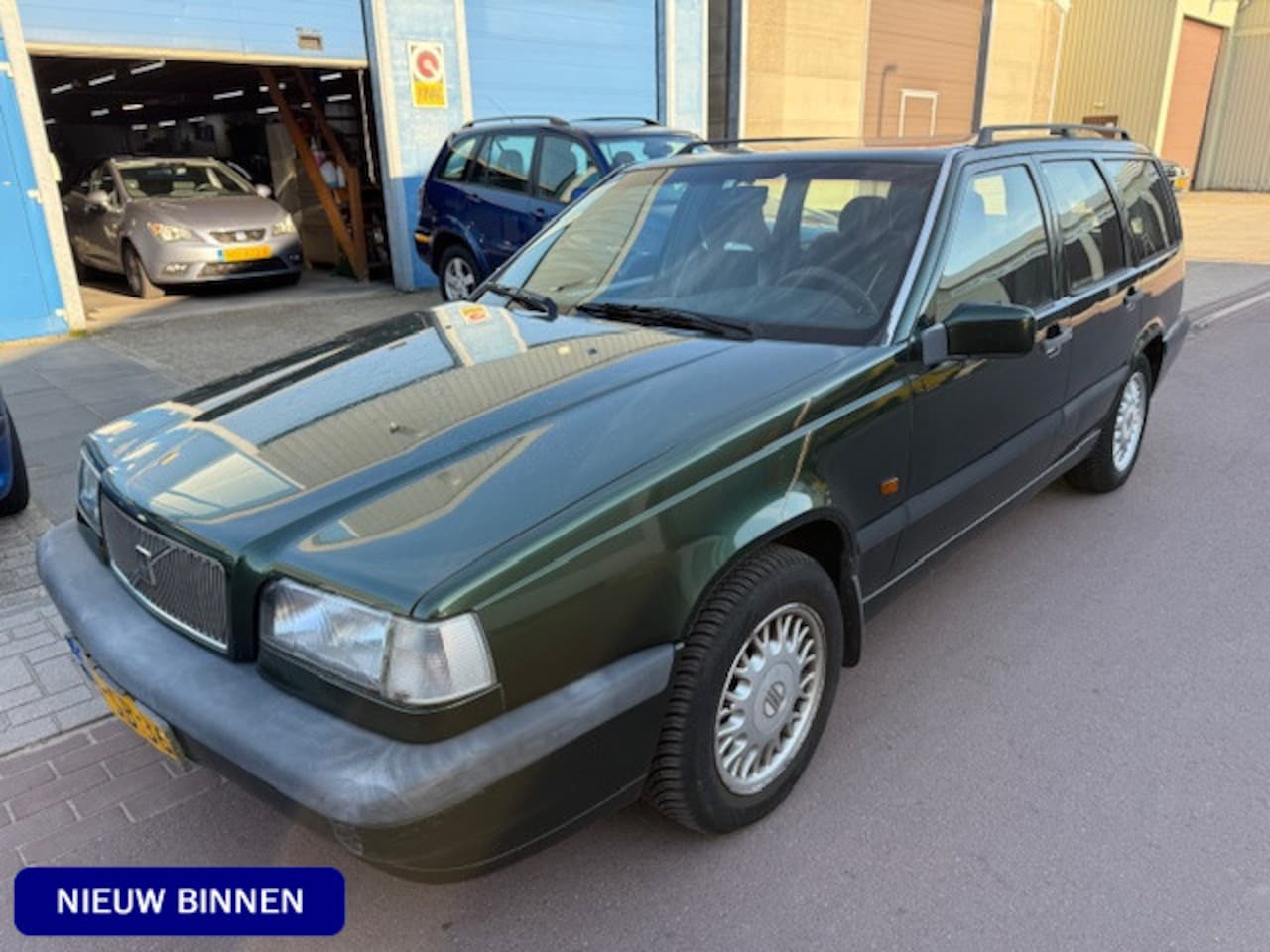 Volvo 850 - 2.5i 107KW - bj. 1997 met NAP 262.377km Originele auto van de 3e eigenaresse. Boekjes zijn - AutoWereld.nl