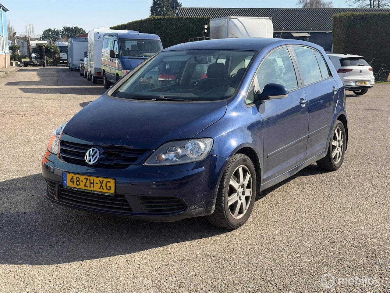 Volkswagen Golf Plus - 2.0 TDI Trendline 2.0 TDI Trendline - AutoWereld.nl