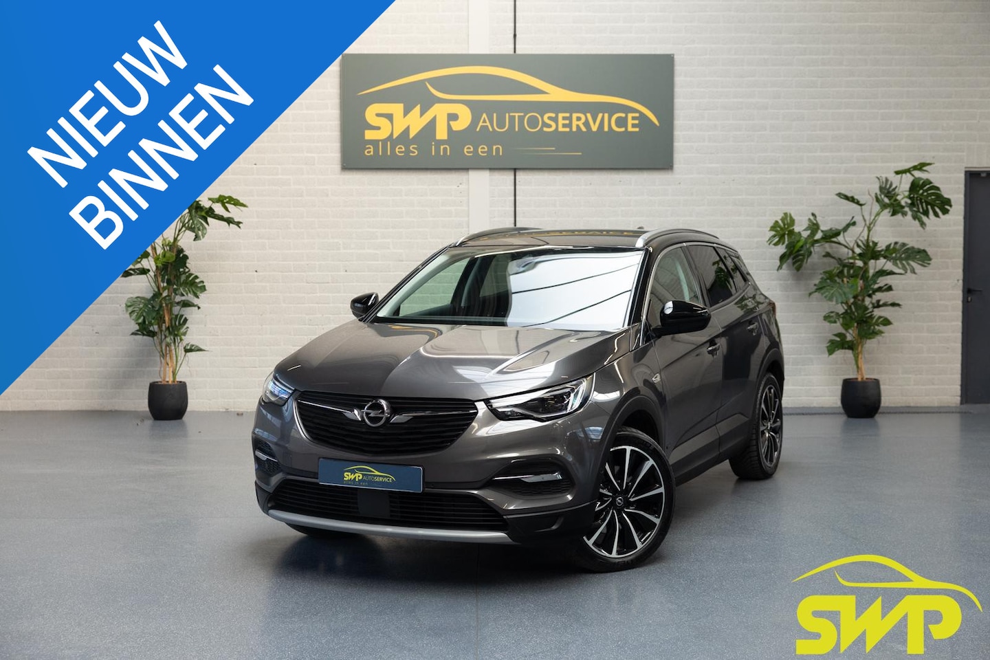 Opel Grandland X - 1.6 Turbo Hybrid Innovation | Navi | Cam | 19 inch | Trekhaak| Zwarte dak | Elektr achterk - AutoWereld.nl