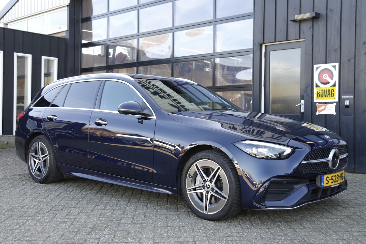 Mercedes-Benz C-klasse Estate - 300 e AMG Line | NL-Auto | Dealer Onderhouden | FULL OPTION | Trekhaak - AutoWereld.nl