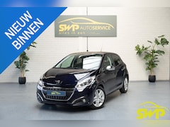 Peugeot 208 - 1.2 PureTech Signature | NAP Auto | Navi | PDC | Mooie auto