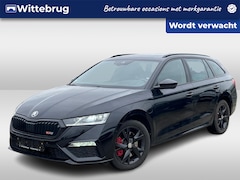 Skoda Octavia Combi - 1.4 TSI RS iV PHEV 245PK Business / Memory Seats / Panoramadak / 19"LMV / Achteruitrijcame