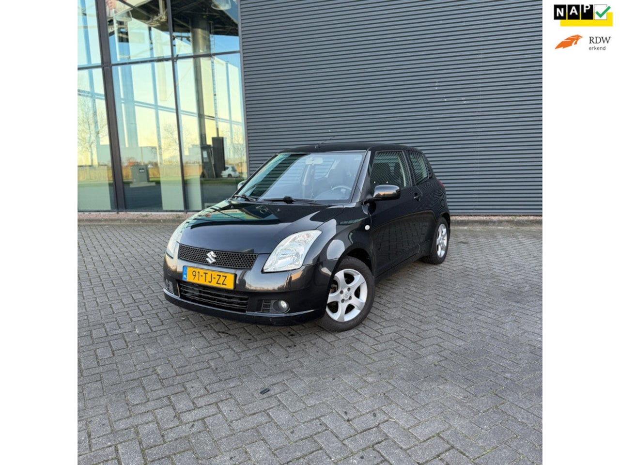 Suzuki Swift - 1.3 Exclusive NWE APK - AutoWereld.nl