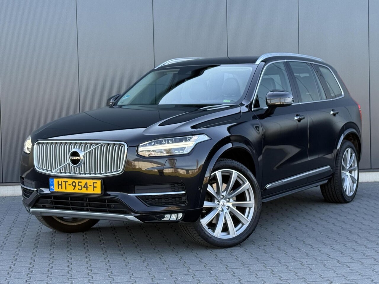 Volvo XC90 - 2.0 T5 AWD Inscription 7-Persoons - Bowers & Wilkins. - AutoWereld.nl