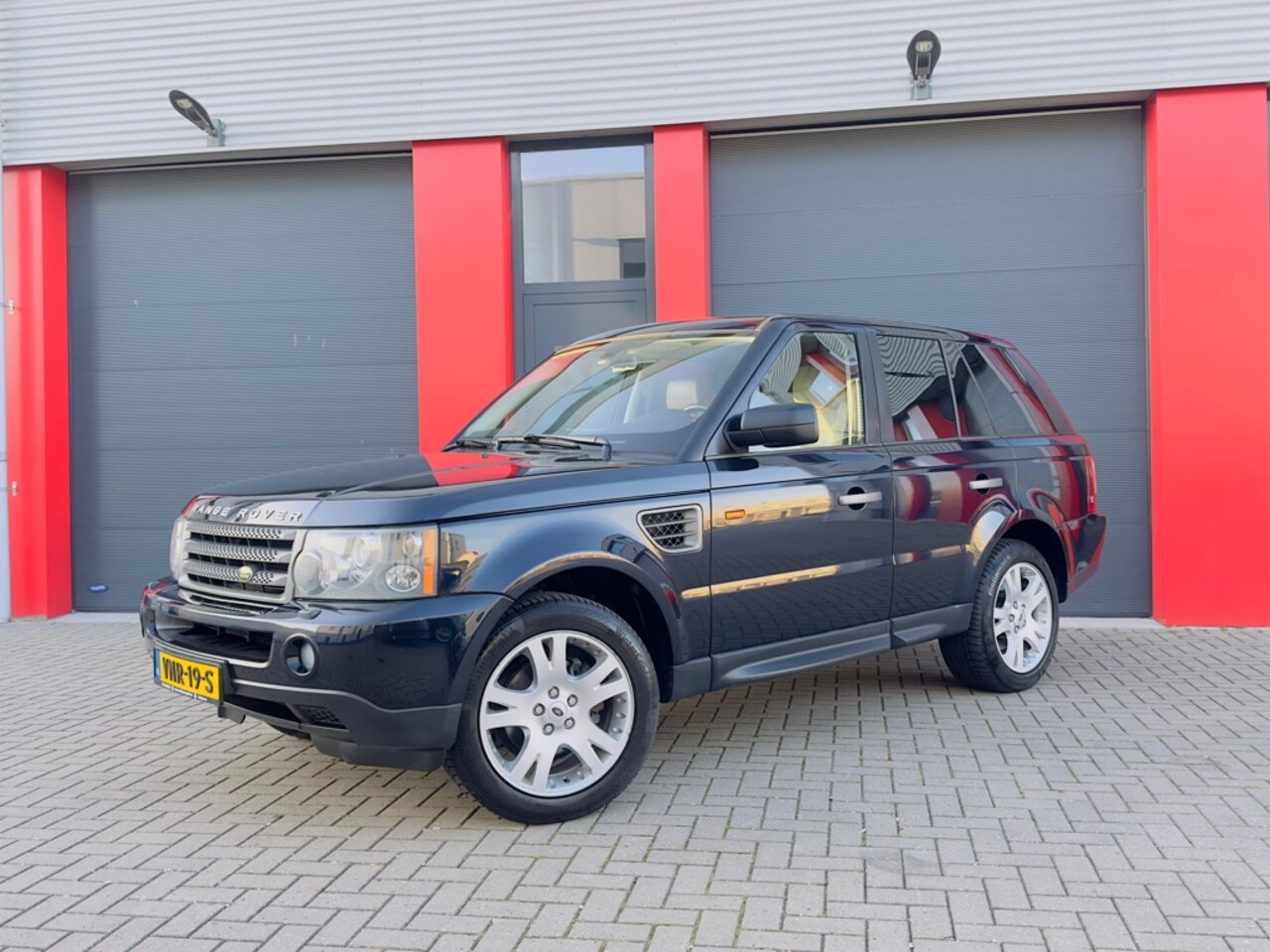 Land Rover Range Rover Sport - TDV6 , Grijs Kenteken , Nw APK , Zeer nette Staat.