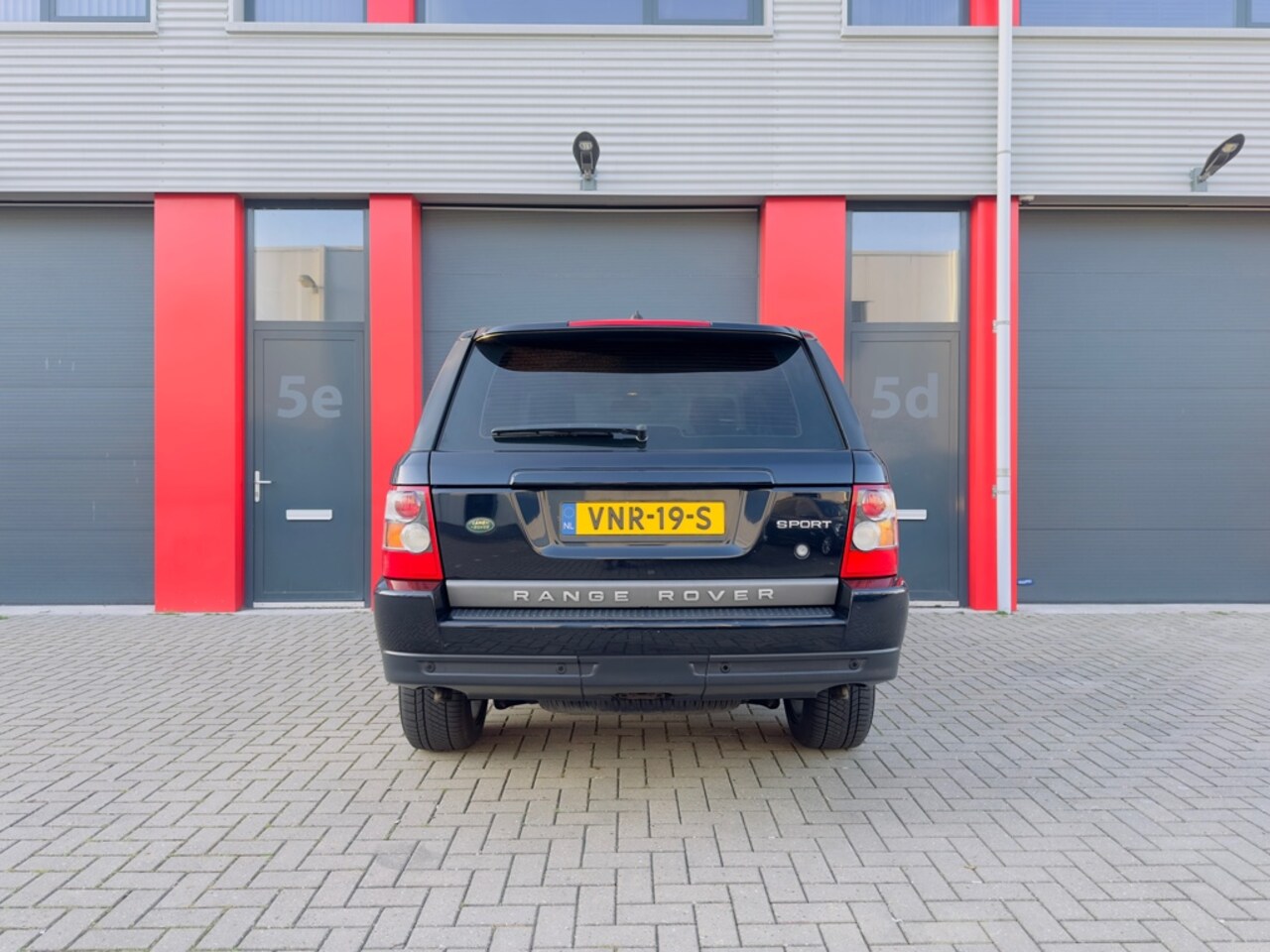 Land Rover Range Rover Sport - TDV6 , Grijs Kenteken , Nw APK , Zeer nette Staat.