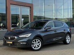 SEAT Leon - 1.5 TSI | ACC | Navi | Stoel/Stuurverwarming | Apple Carplay | Navi | Parkeersensoren V+A
