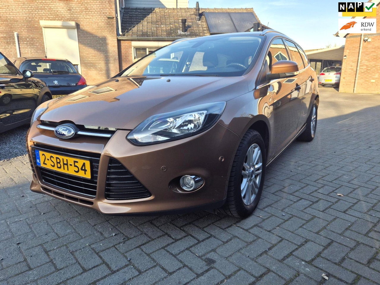 Ford Focus Wagon - 1.0 EcoBoost Titanium Navi Clima Cruise - AutoWereld.nl