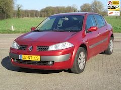 Renault Mégane - 2.0-16V Expression Luxe APK 02-2027