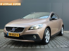 Volvo V40 Cross Country - 1.6 D2 Ocean Race PANORAMADAK/LEDER