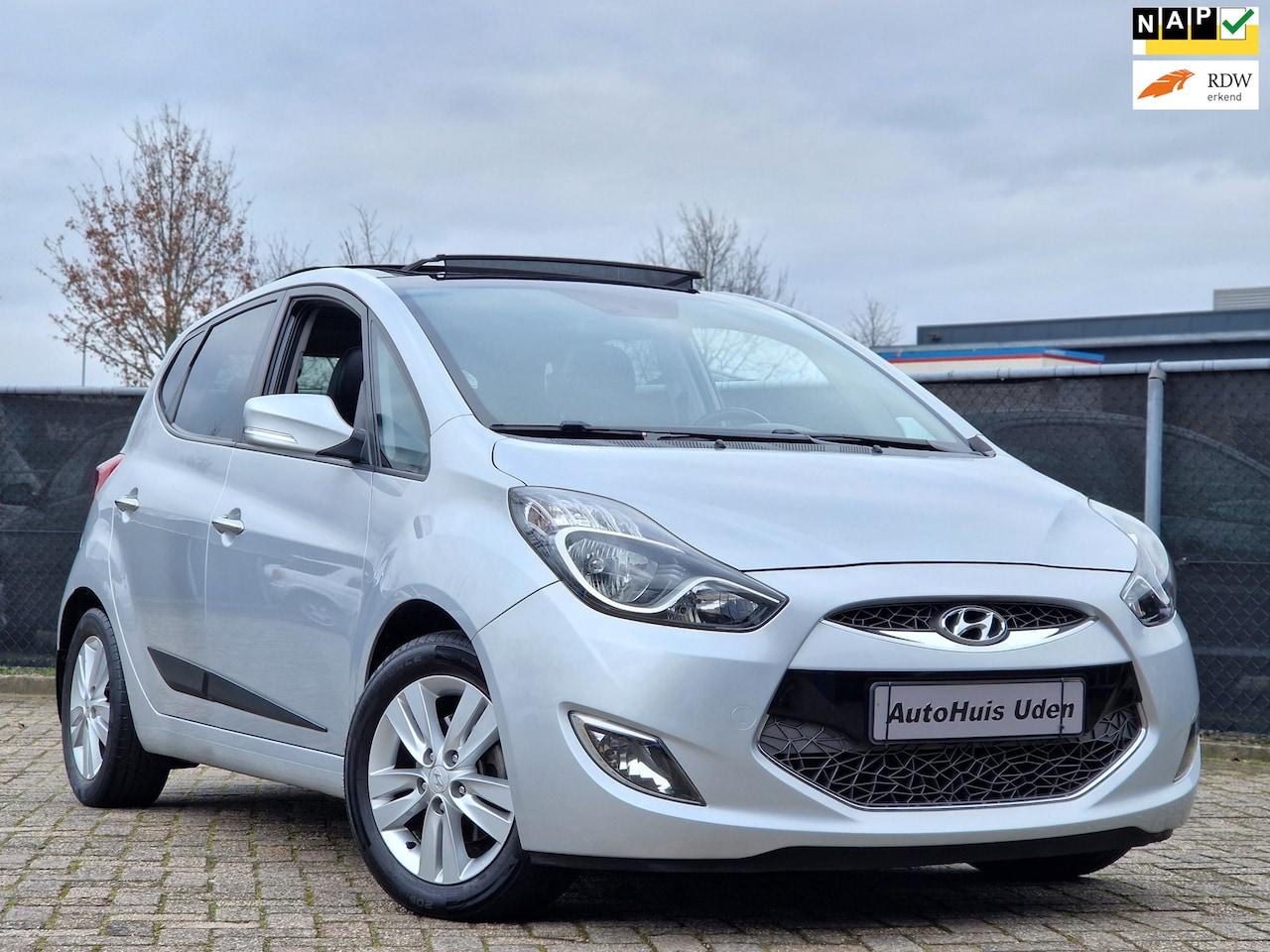 Hyundai ix20 - 1.6i i-Catcher*Automaat*Pano*Camera*Leer*Navi* - AutoWereld.nl