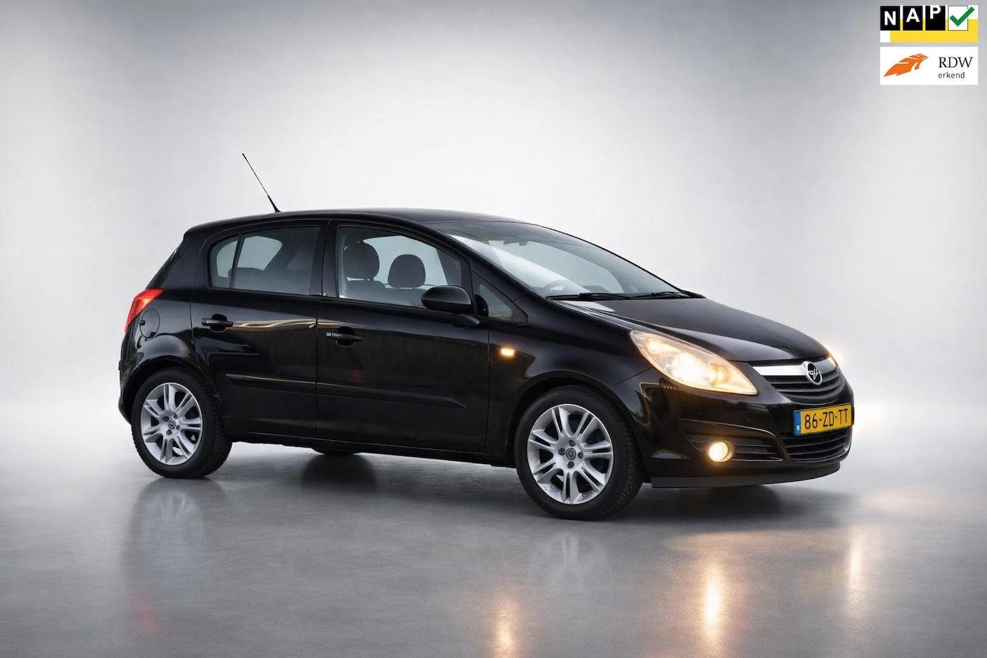 Opel Corsa - 1.2-16V Enjoy|Airco|cruise|lichtmetaal|NAP - AutoWereld.nl