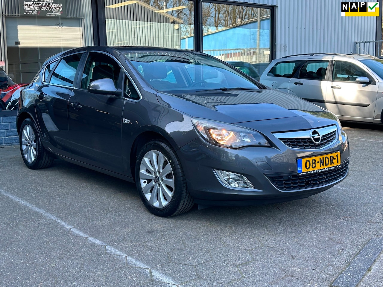 Opel Astra - 1.4 Turbo Cosmo/Airco/ - AutoWereld.nl