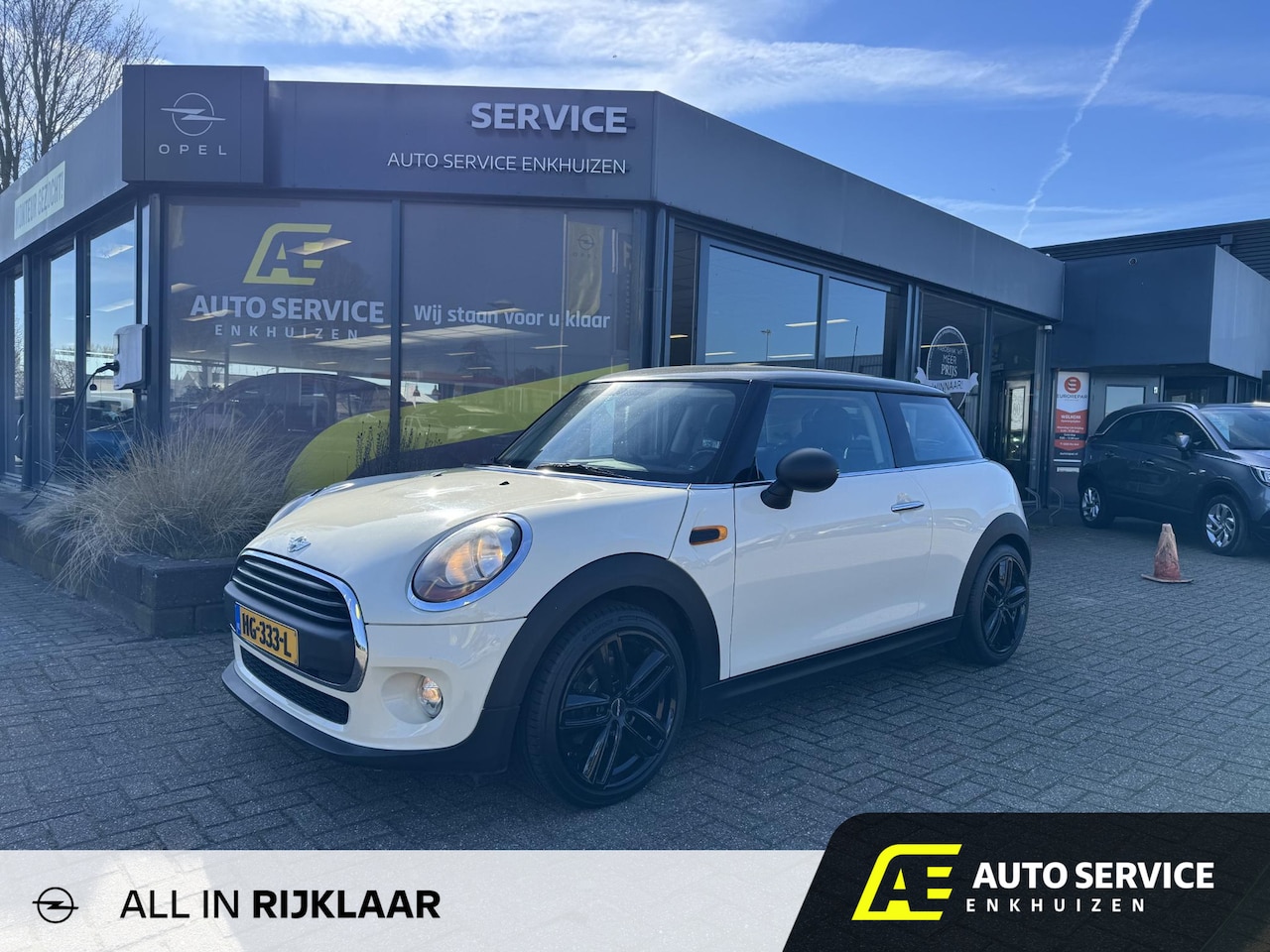 MINI One - Mini 1.2 Business 3 mnd garantie | Beurt en APK incl. | Cruise | Airco | LMV | zeer netjes - AutoWereld.nl
