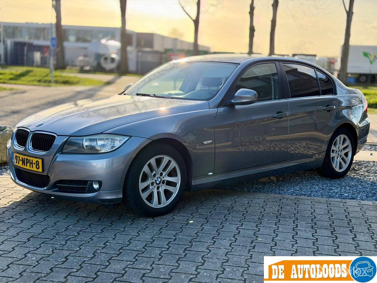 BMW 3-serie - 318i Navi Prof | Trekhaak | NAP | APK Nieuw - AutoWereld.nl