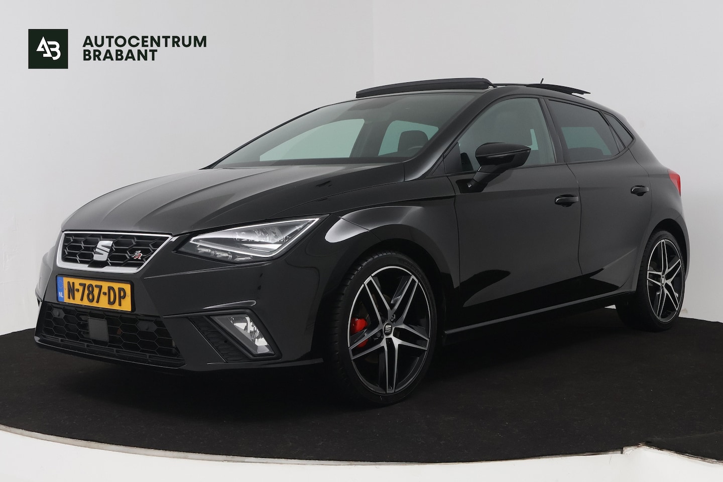 SEAT Ibiza - 1.0 TSI FR Business Intense (PANORAMADAK, DIGITALE COCKPIT, CARPLAY, ACHTERUITRIJCAMERA, S - AutoWereld.nl