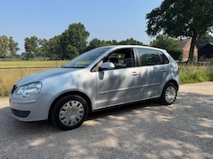 Volkswagen Polo - 1.2-12V Optive, 5 drs, nieuwe apk