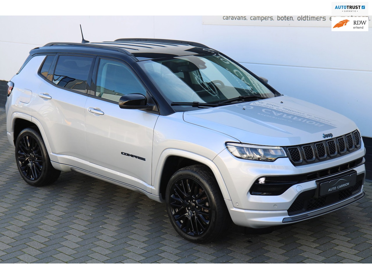 Jeep Compass - 4xe 240 Plug-in Hybrid Leder Carplay Luxe BTW !! - AutoWereld.nl