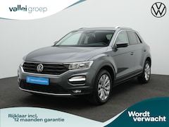 Volkswagen T-Roc - 1.0 TSI 110 pk Comfort | Trekhaak | Achteruitrijcamera | Adaptive Cruise | Navigatie