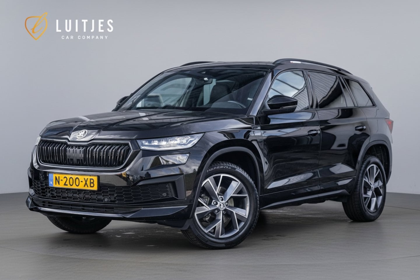 Skoda Kodiaq - 1.5 TSI Sportline DSG7|Black-line|Stoelmemo|Trekhaak|Carplay|ACC|NL-auto|Dealer-onderhoude - AutoWereld.nl