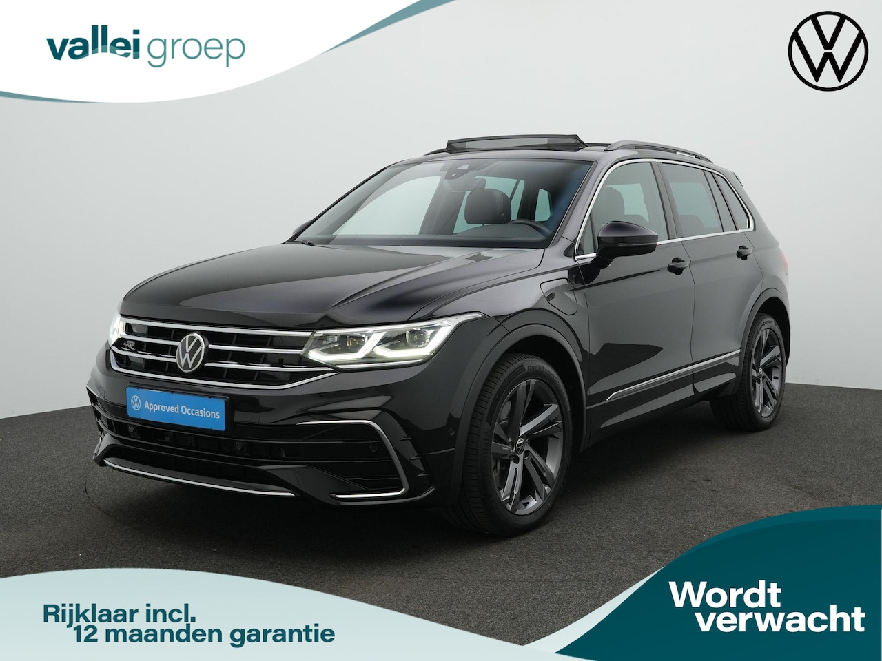 Volkswagen Tiguan - 1.4 TSI eHybrid 245 pk DSG R-Line | Panoramadak | IQ Light | Stuur-/stoelverwarming | Acht - AutoWereld.nl