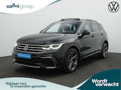 Volkswagen Tiguan - 1.4 TSI eHybrid 245 pk DSG R-Line | Panoramadak | IQ Light | Stuur-/stoelverwarming | Acht