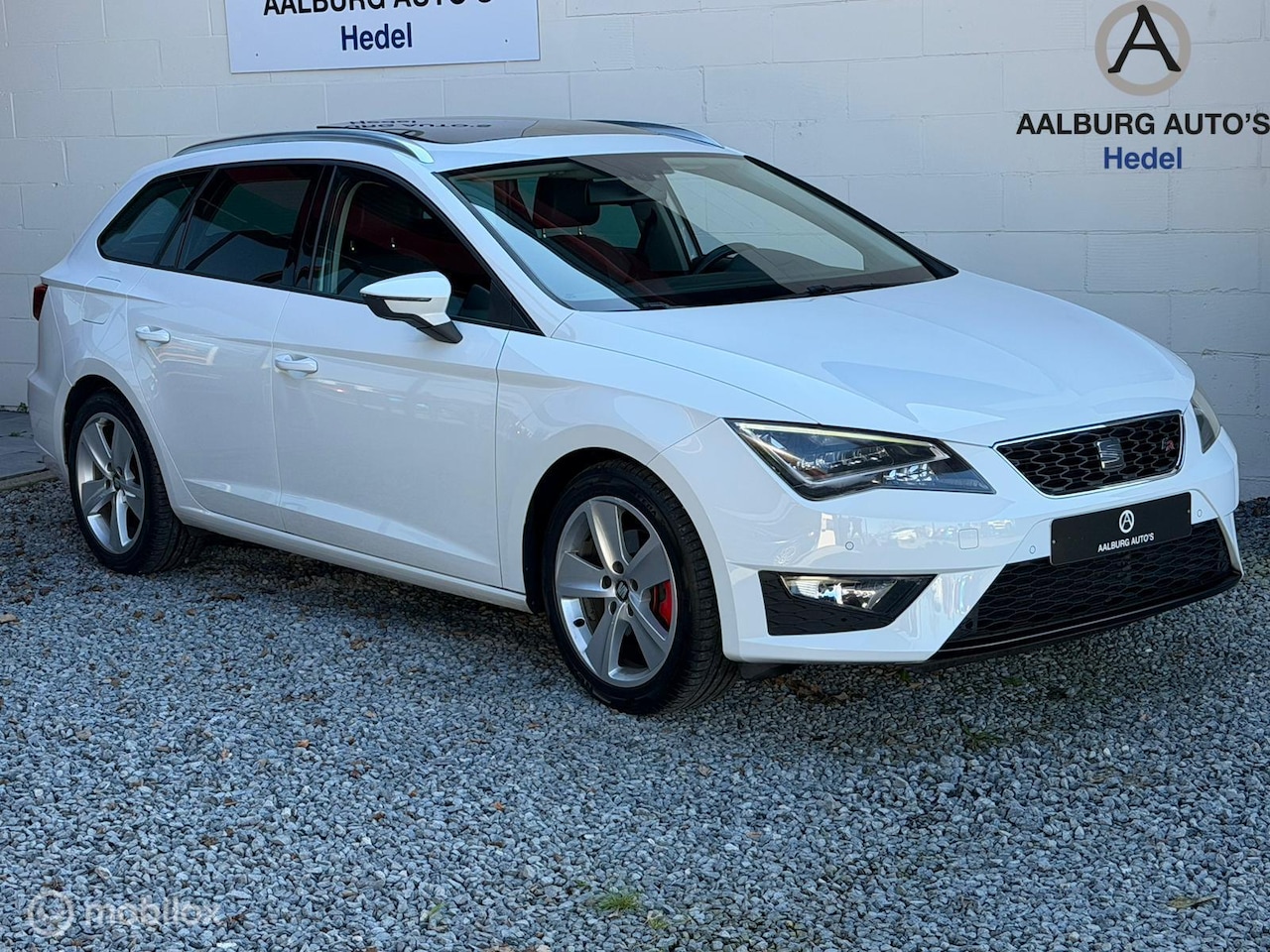 SEAT Leon ST - 1.4 TSI FR 150PK Trekhaak Pano ''Zeer netjes'' - AutoWereld.nl