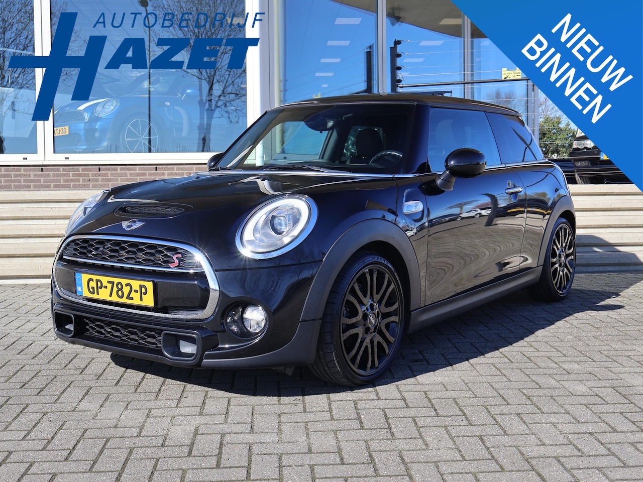 MINI Cooper - Mini 2.0 SD 170 PK DIESEL AUT. ORIG. NL + PANORAMA | HEAD-UP | CAMERA | 18 INCH LMV - AutoWereld.nl