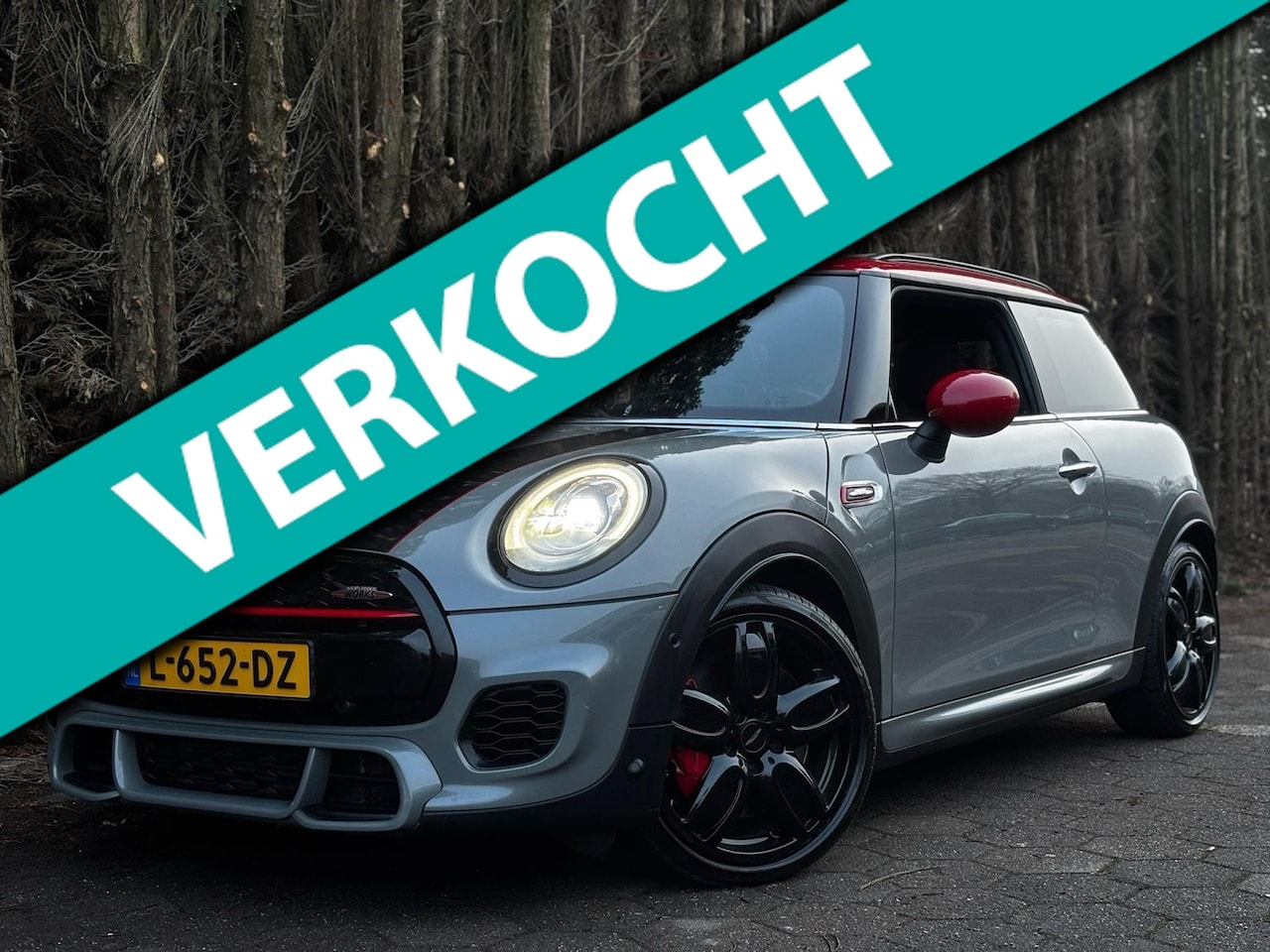 MINI John Cooper Works - Mini 2.0 | Pano | Head-Up | H&K | Camera - AutoWereld.nl